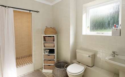 Pangbourne - set in a prime location. Only a few mins from the shops and amenities, Image 22