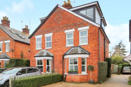 Horseshoe Road, Pangbourne, Berkshire, Image 1