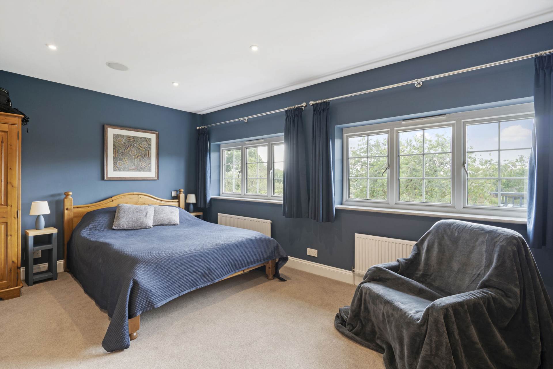 Southend Bradfield - wonderful views, walk to the village shop & post office, cricket pitch, pub/restaurant, Image 22