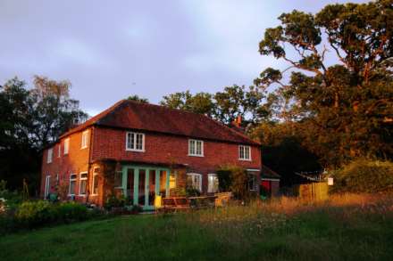 School Lane, Frilsham, Berkshire, Image 10