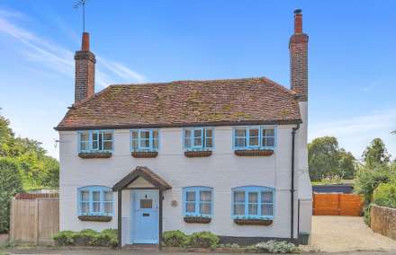 Property For Sale Pangbourne Hill, Pangbourne, Reading