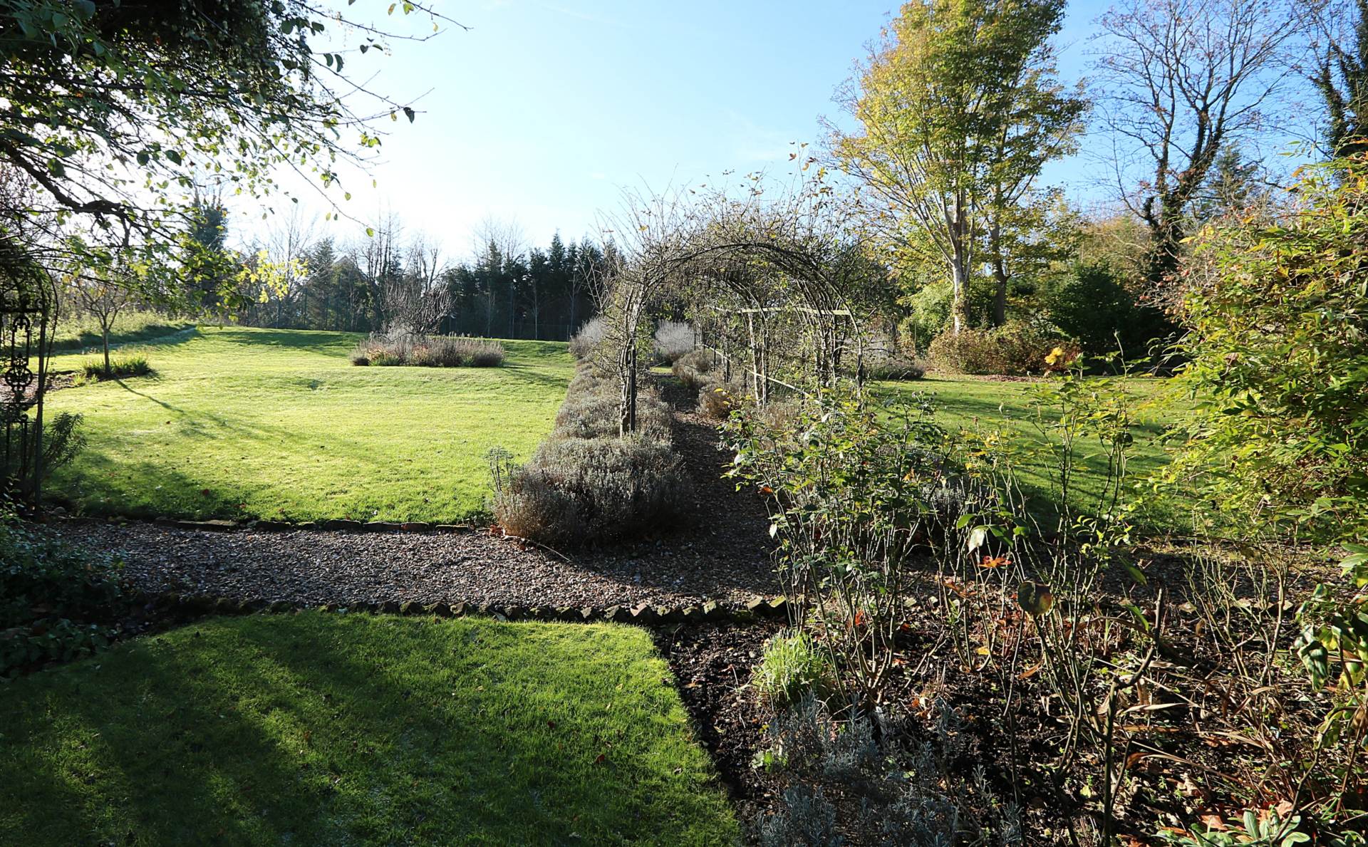 Prime location - Riverview Road, Pangbourne, Image 25