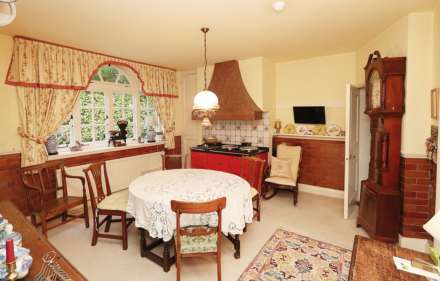 Prime location - Riverview Road, Pangbourne, Image 13