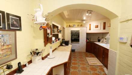 Prime location - Riverview Road, Pangbourne, Image 14