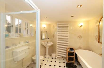 Prime location - Riverview Road, Pangbourne, Image 16