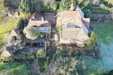 Prime location - Riverview Road, Pangbourne, Image 26