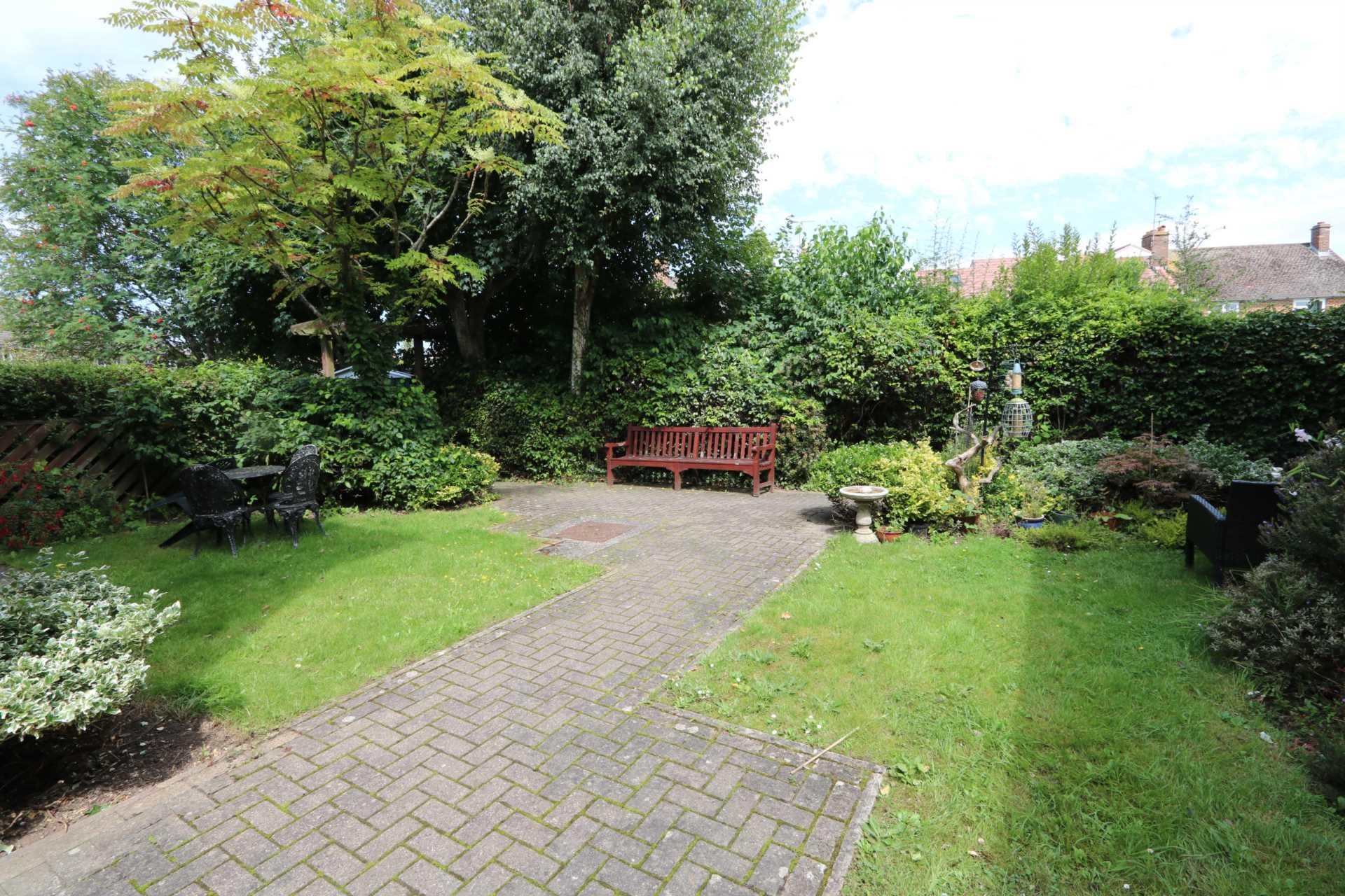 Property To Rent Coach House Court, Pangbourne Dudley Singleton and