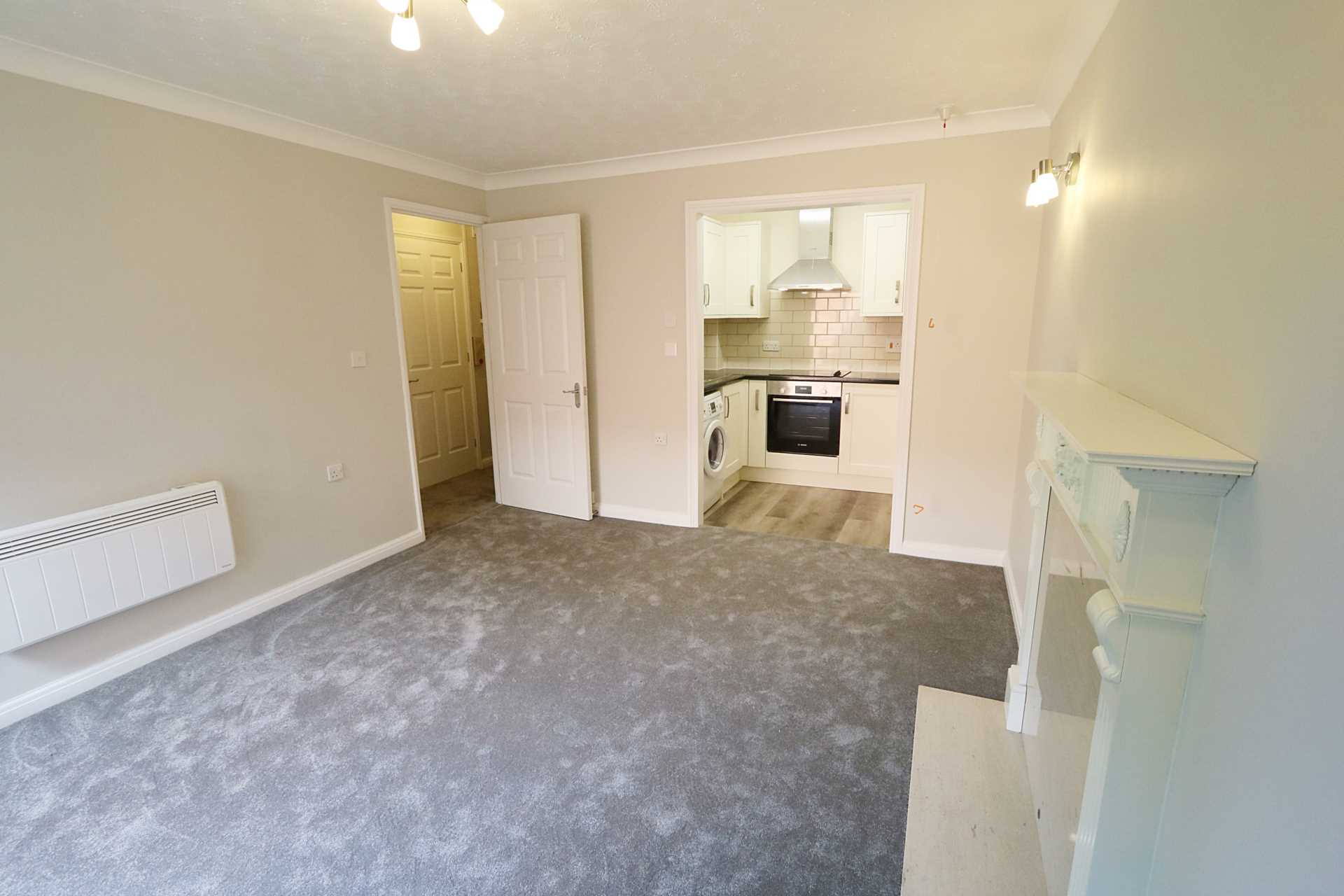 Property To Rent Coach House Court, Pangbourne Dudley Singleton and