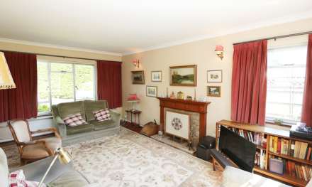 St James Close, Pangbourne - Chain free, Image 4