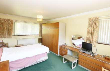 St James Close, Pangbourne - Chain free, Image 9