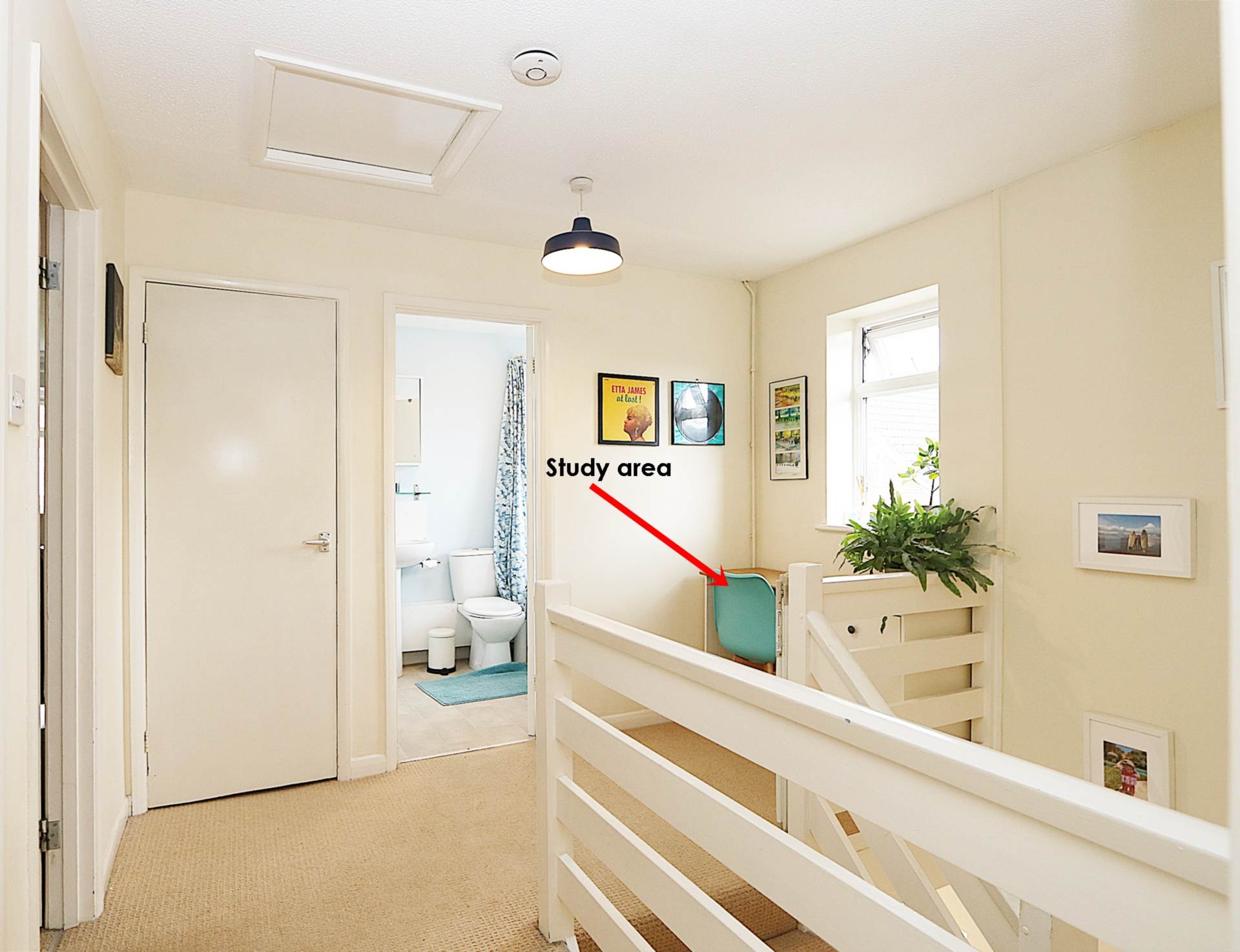 Pangbourne - Walk to station and shops. Excellent 1st home or investment/ letting property, Image 8