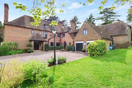 Property For Sale Green Lane, Pangbourne, Reading