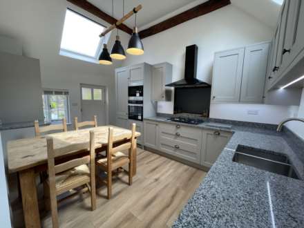 Whitchurch-on-Thames, Image 3