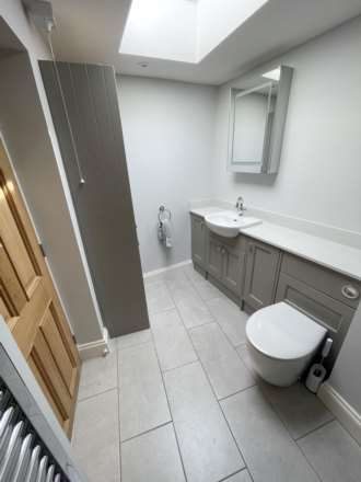 Whitchurch-on-Thames, Image 7