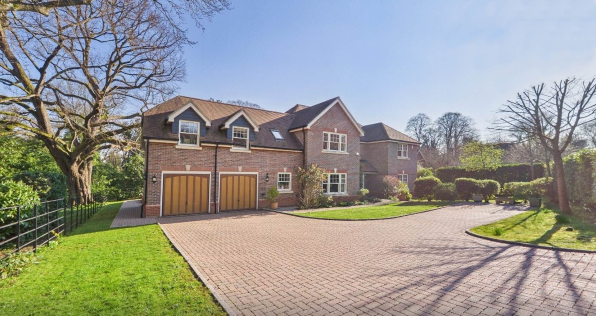 Pangbourne, Berkshire - Set in a beautiful location, Image 1