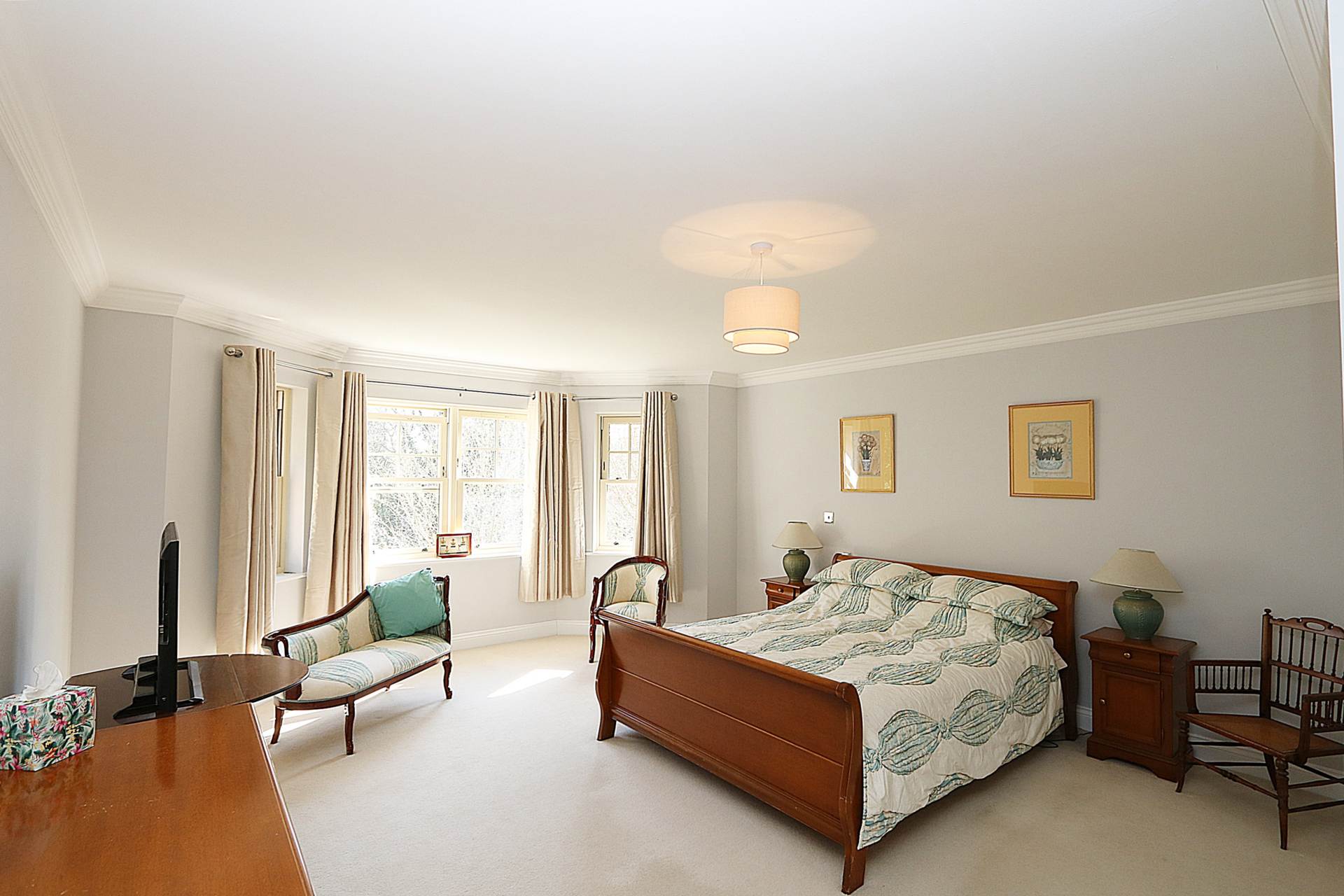 Pangbourne, Berkshire - Set in a beautiful location, Image 16