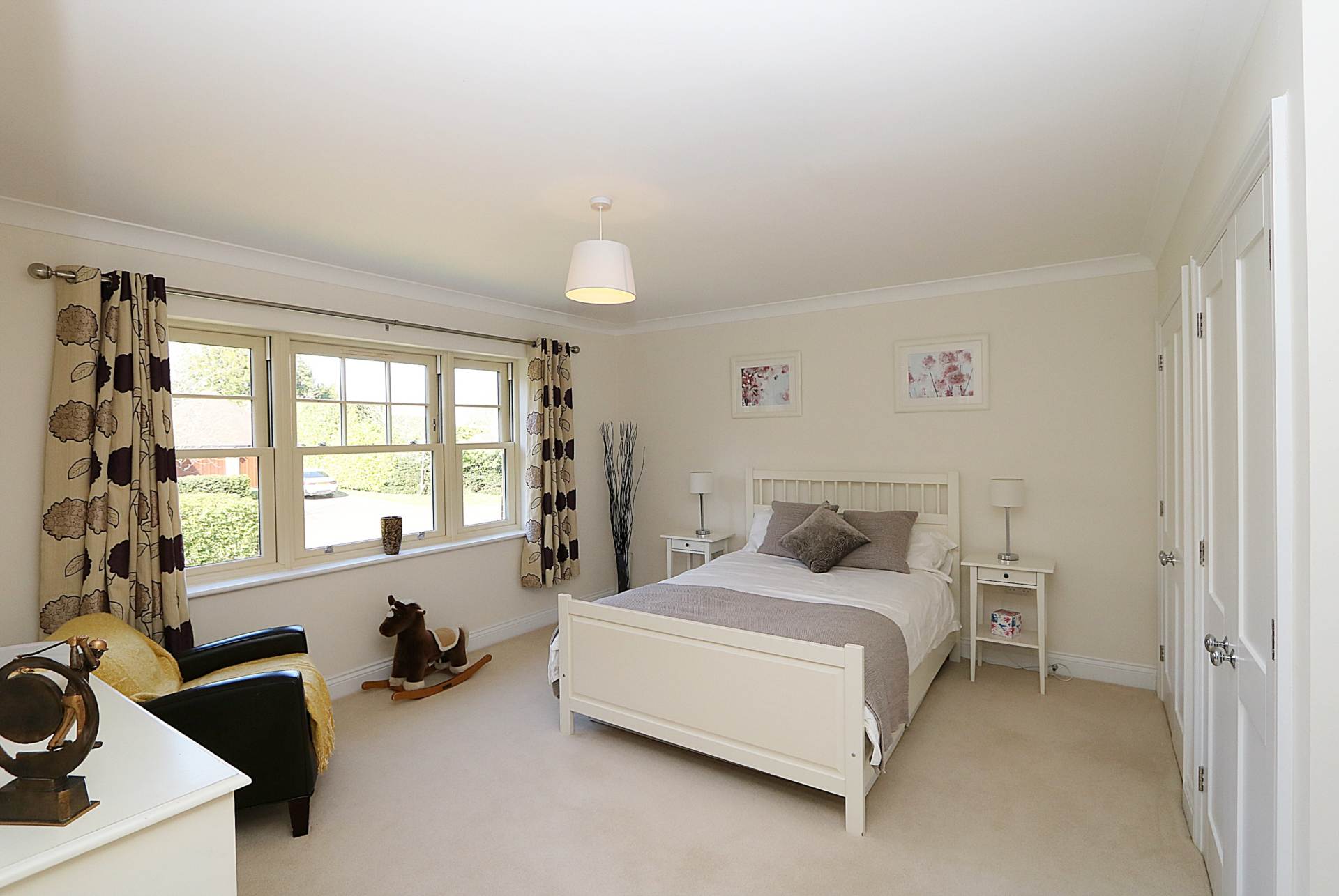 Pangbourne, Berkshire - Set in a beautiful location, Image 21