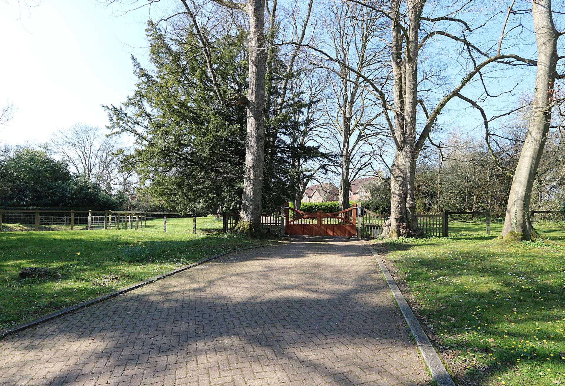 Pangbourne, Berkshire - Set in a beautiful location, Image 6