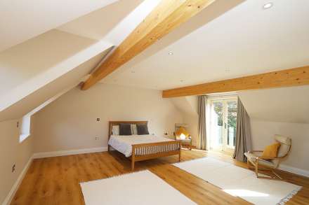 Pangbourne, Berkshire - Set in a beautiful location, Image 17