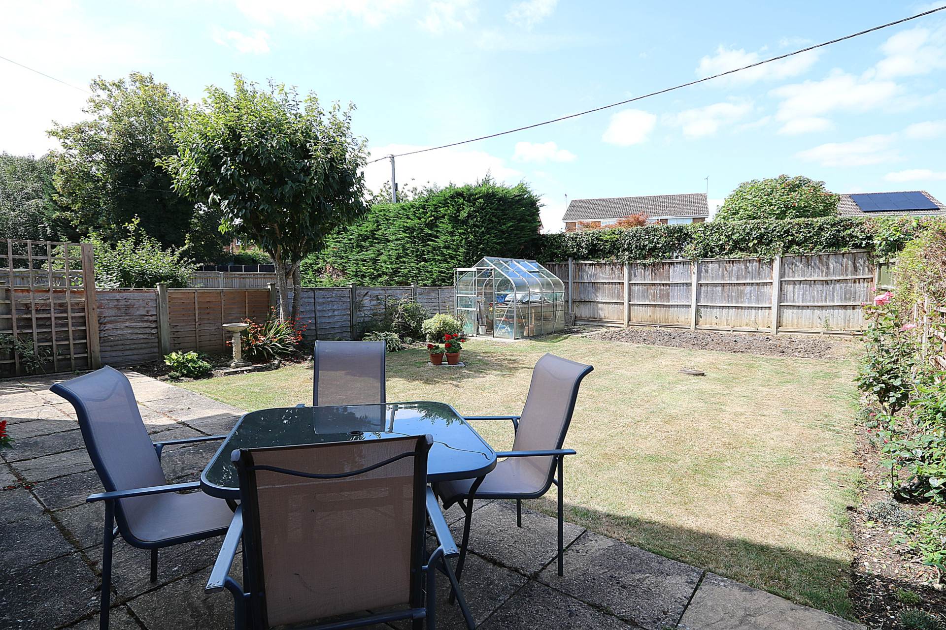 River Gardens, Purley On Thames, Image 17