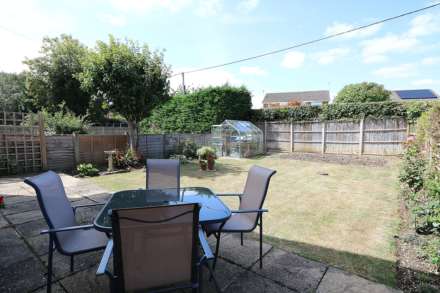 River Gardens, Purley On Thames, Image 17