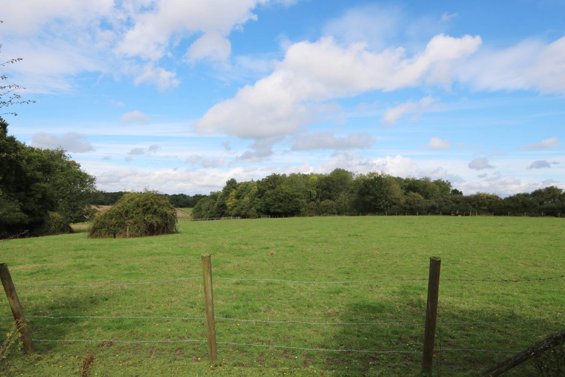 Kiln Lane, Tilehurst, Berkshire, Image 25