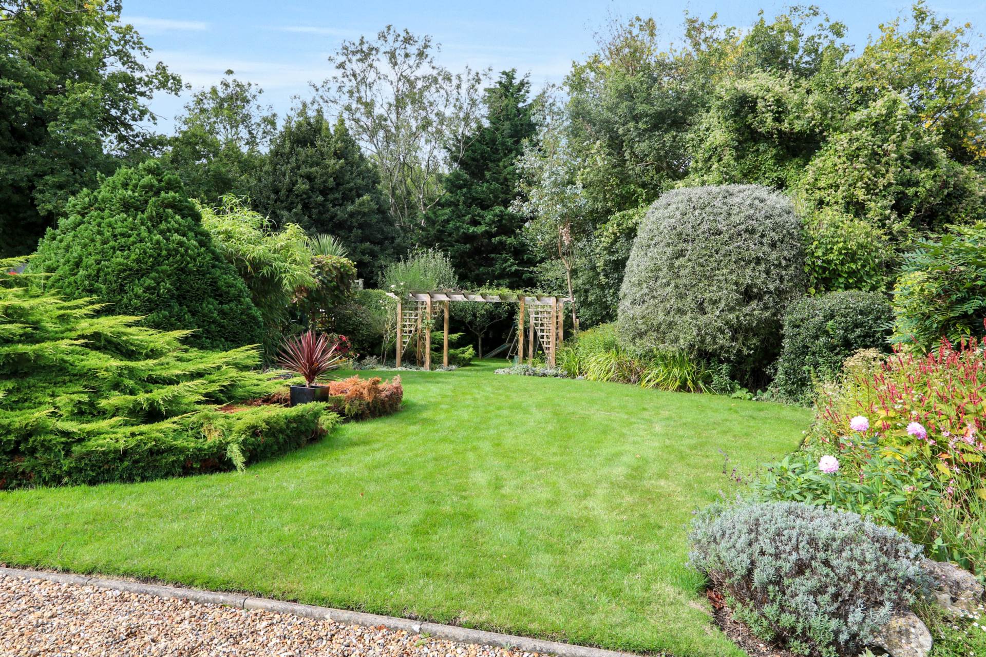 Kiln Lane, Tilehurst, Berkshire, Image 27