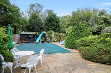 Kiln Lane, Tilehurst, Berkshire, Image 23