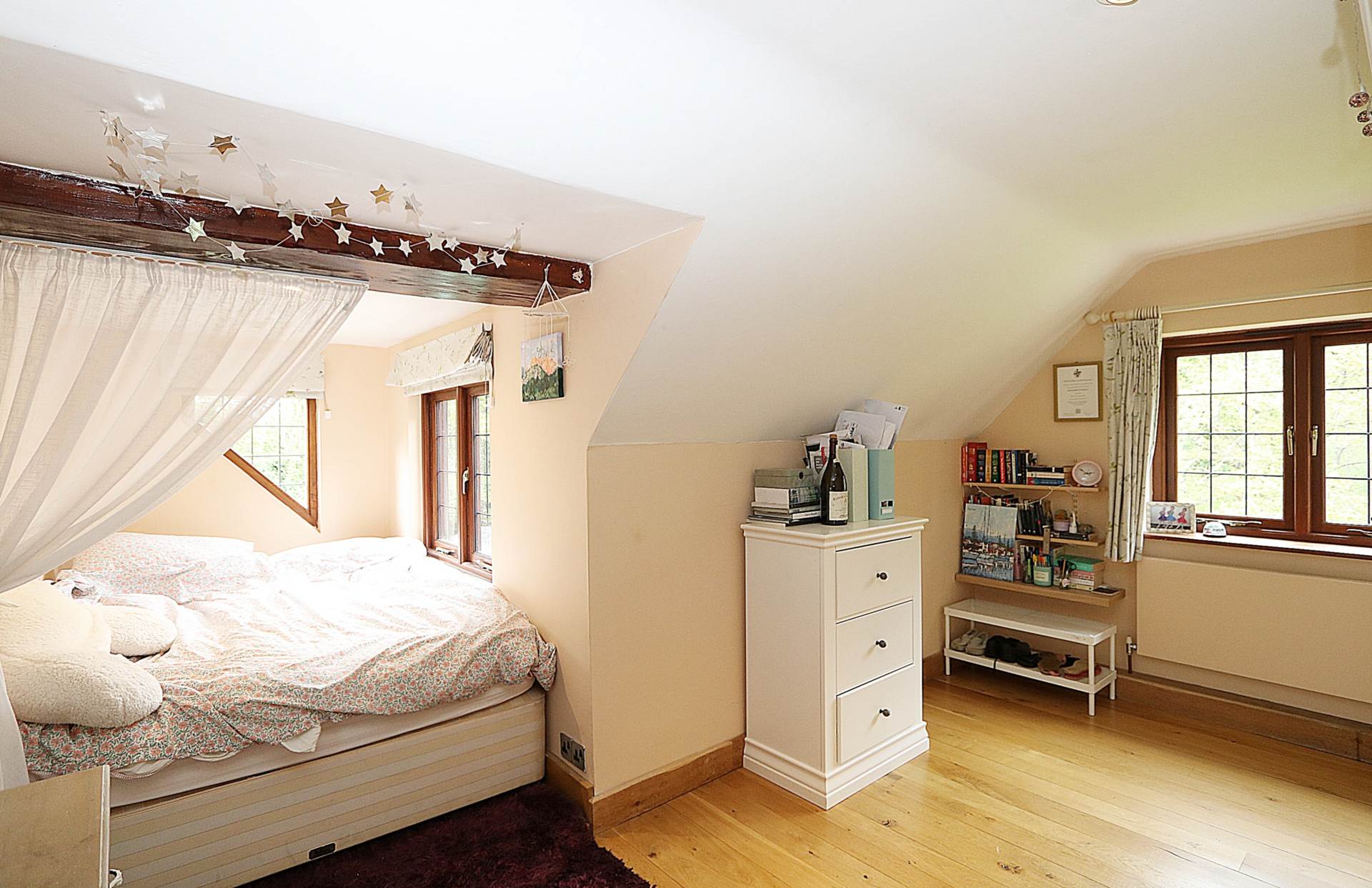 Chapel Row, Bucklebury Common, Berkshire, Image 19