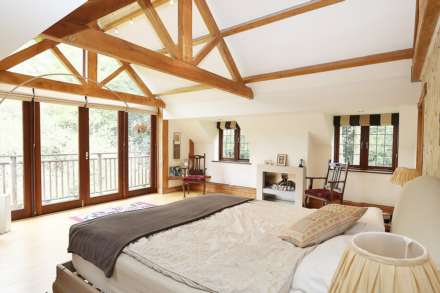 Chapel Row, Bucklebury Common, Berkshire, Image 15