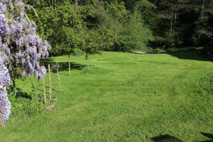 Chapel Row, Bucklebury Common, Berkshire, Image 25