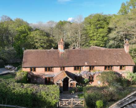 Chapel Row, Bucklebury Common, Berkshire, Image 28