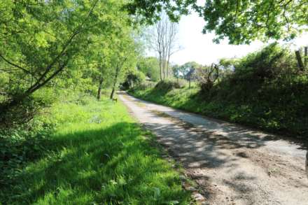 Chapel Row, Bucklebury Common, Berkshire, Image 33