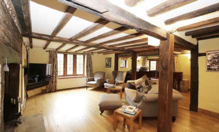 Chapel Row, Bucklebury Common, Berkshire, Image 5