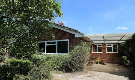 Beechfield Lane, Frilsham, Berkshire, Image 1