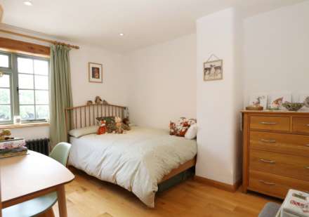 North Street, nr Englefield, Theale, Image 7