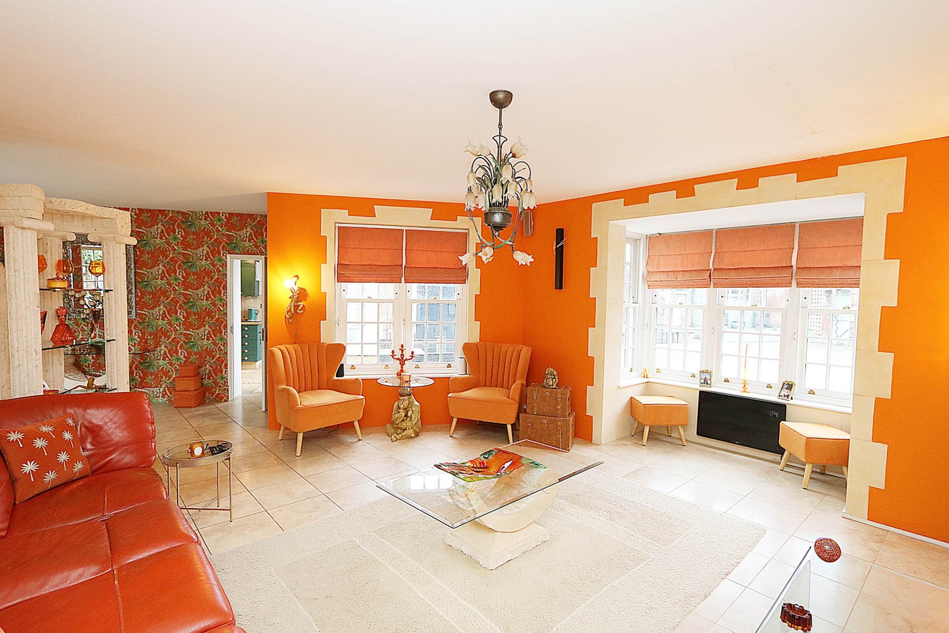 Englefield Road, Theale - Walk to the shops &  train station to London, Image 6