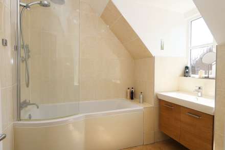 Blandys Lane, Upper Basildon, Image 13