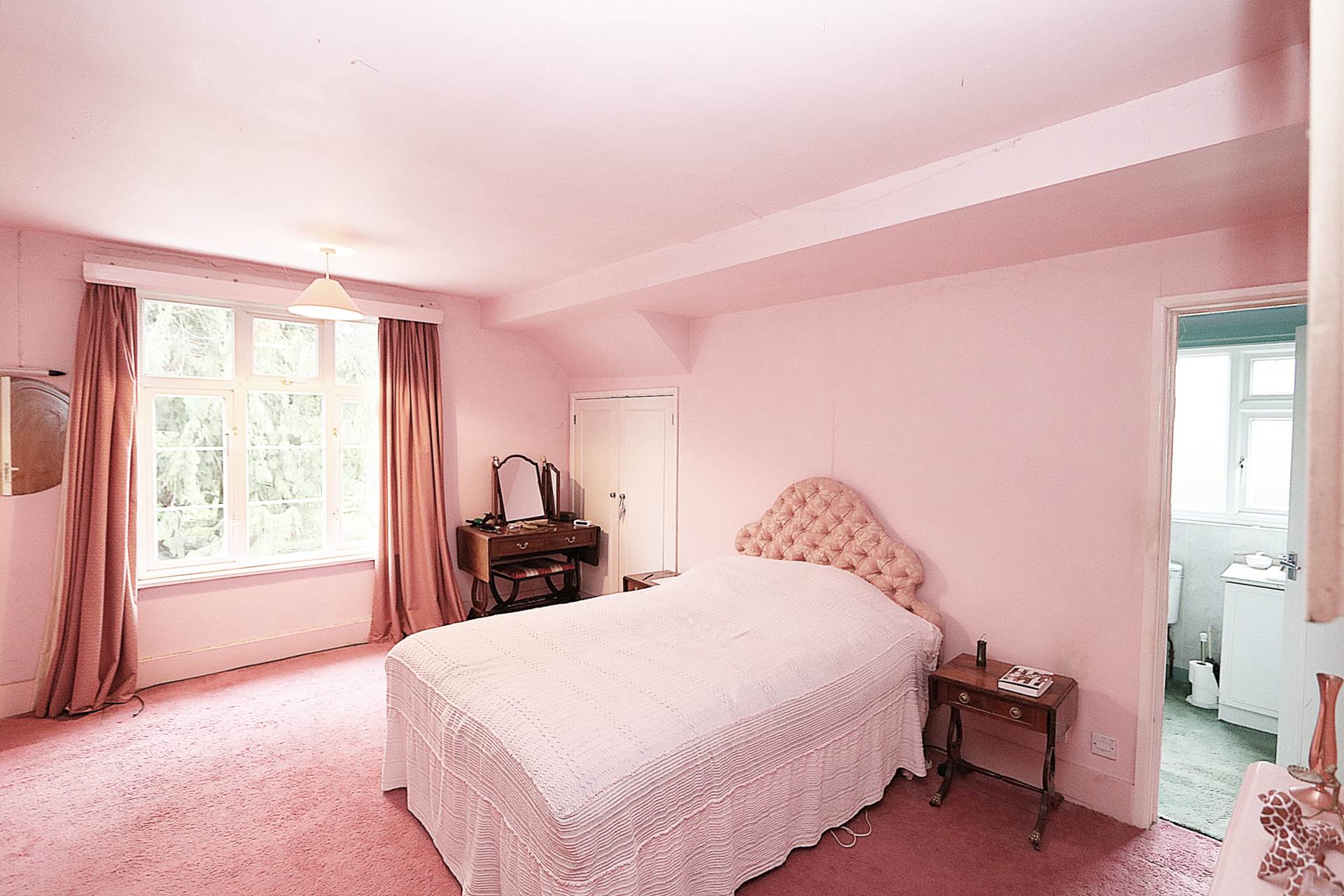 Whitchurch-on-Thames - Walk to Shops & train station, Image 10