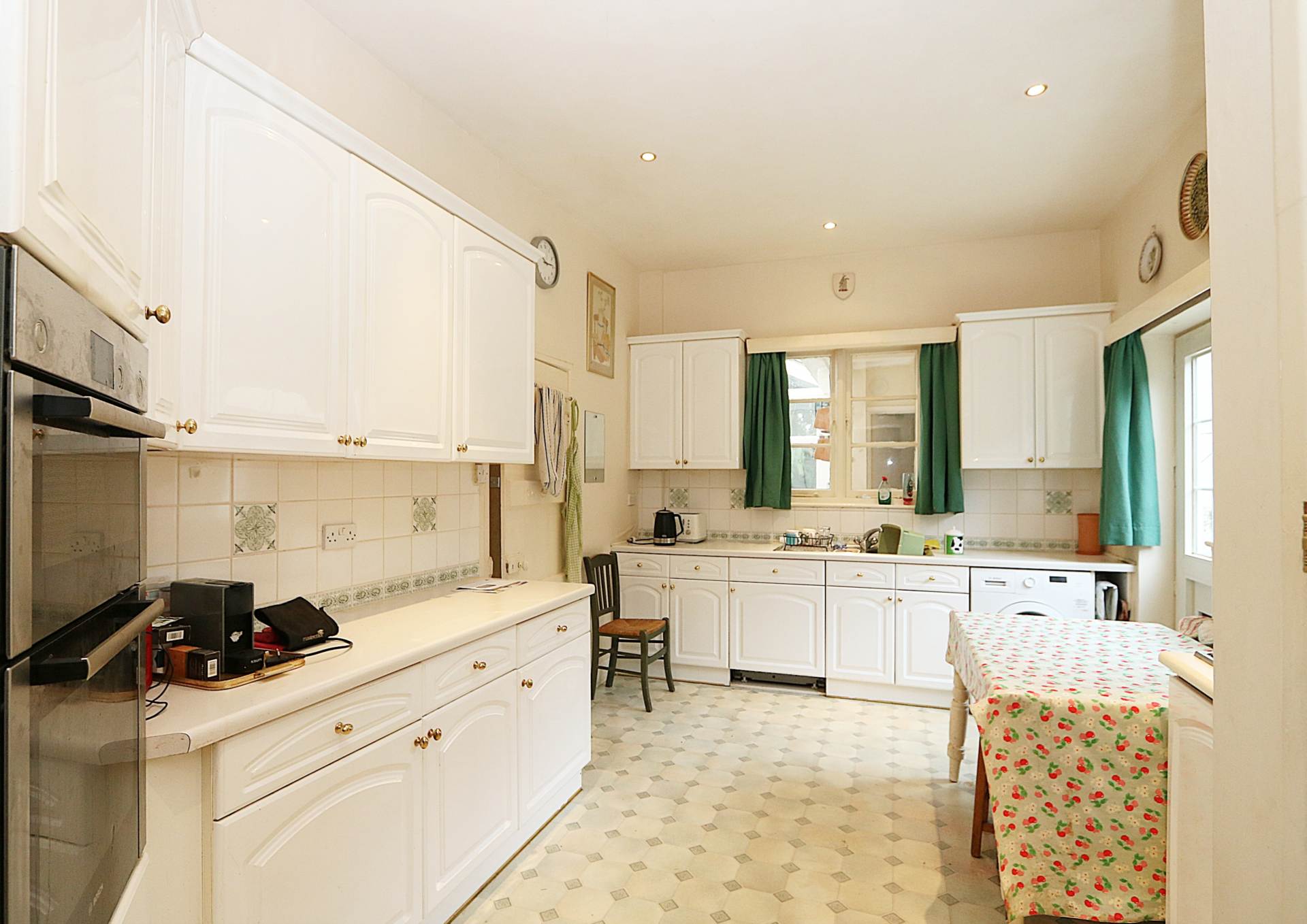 Whitchurch-on-Thames - Walk to Shops & train station, Image 8