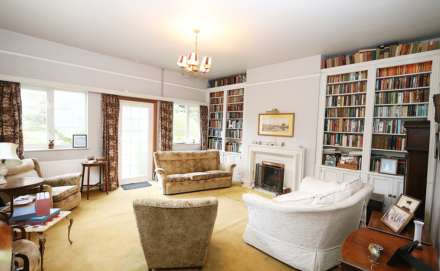 Whitchurch-on-Thames - Walk to Shops & train station, Image 2