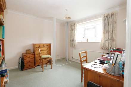 Woolhampton, Berkshire, Image 11