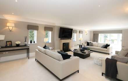 PRIME LOCATION - Bethesda Street, Upper Basildon, Image 7