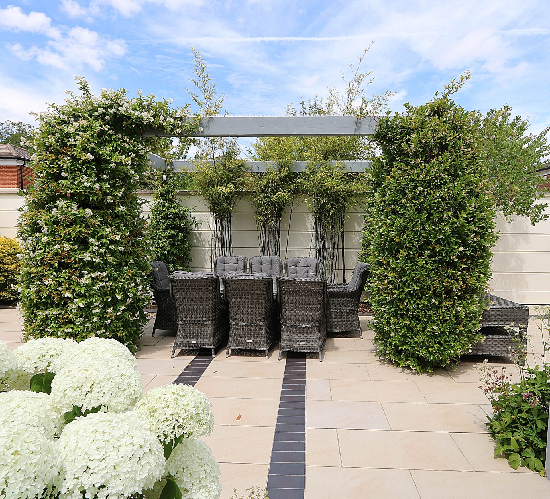 Waylands Close, Bradfield, Image 20