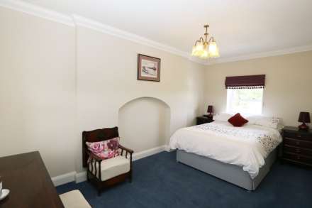 Waylands Close, Bradfield, Image 12