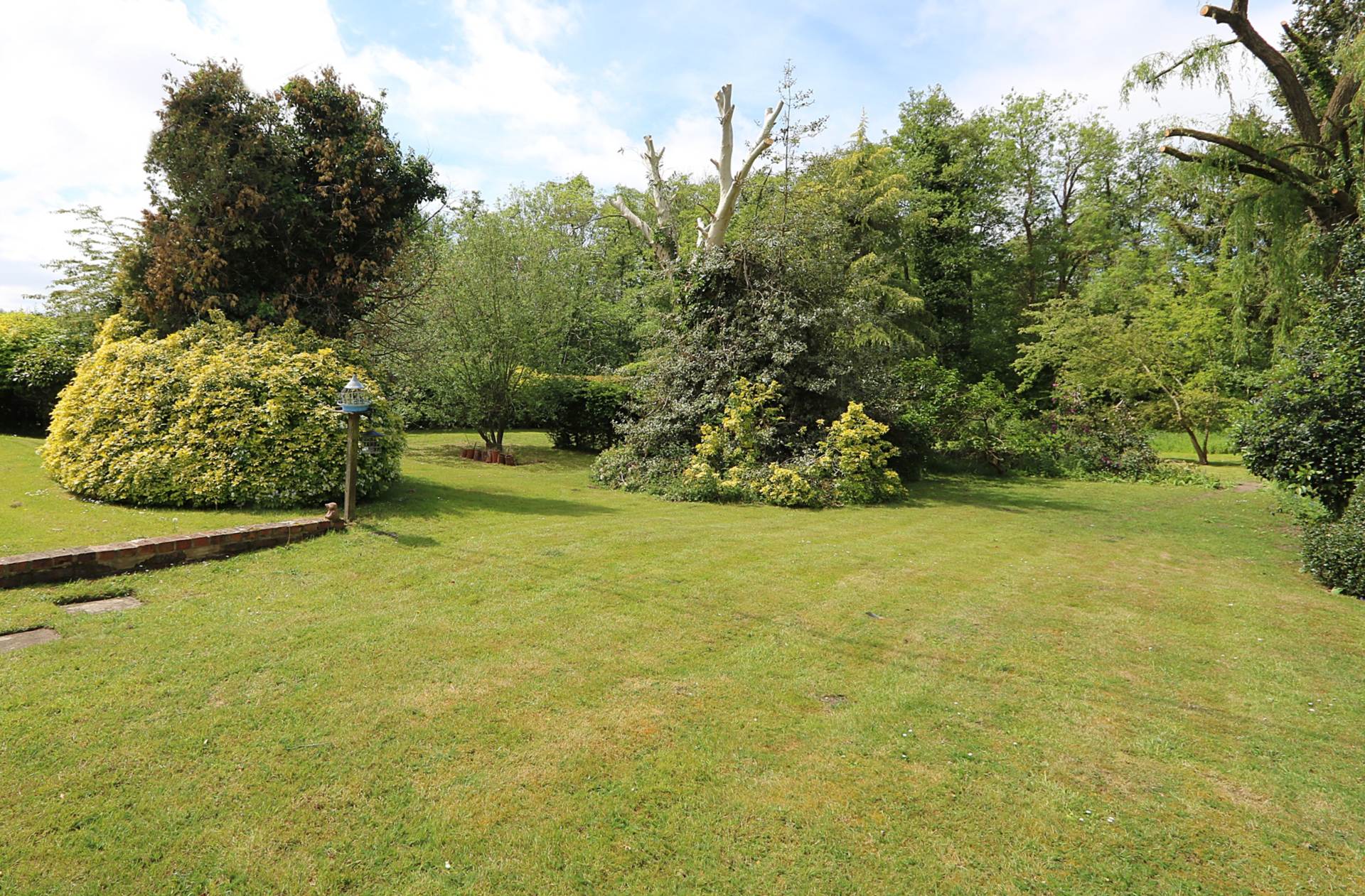 Sulham, edge of Pangbourne - 4 bed period house with 29 acres, Image 21