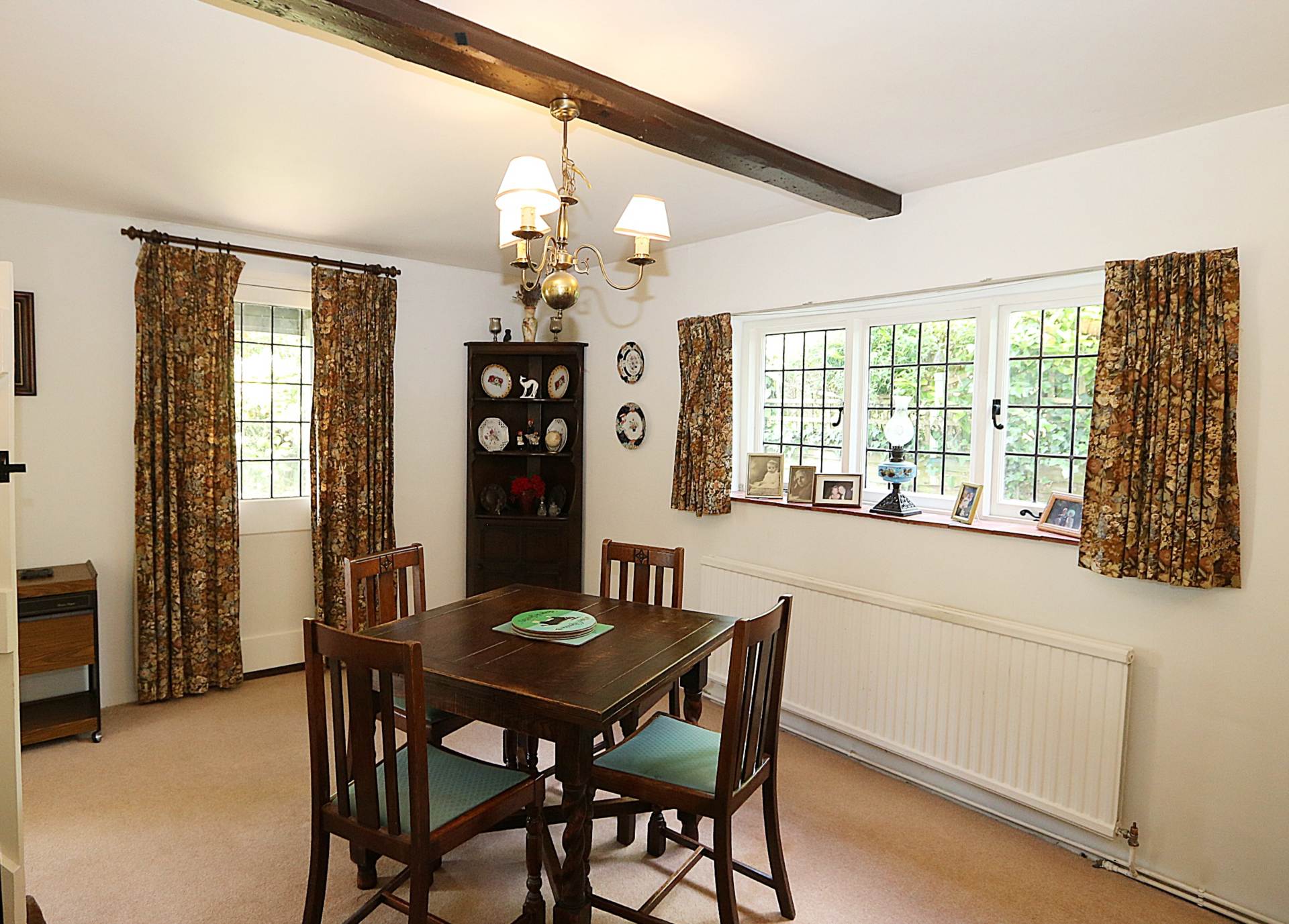 Sulham, edge of Pangbourne - 4 bed period house with 29 acres, Image 8