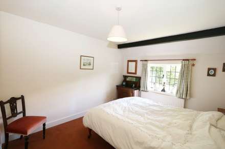 Sulham, edge of Pangbourne - 4 bed period house with 29 acres, Image 12