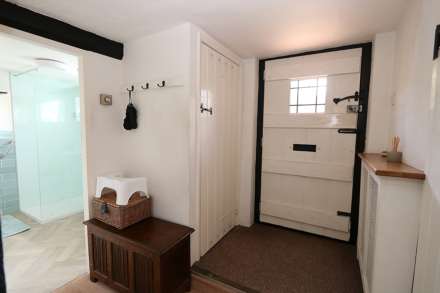 Sulham, edge of Pangbourne - 4 bed period house with 29 acres, Image 17