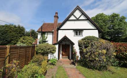 Sulham, edge of Pangbourne - 4 bed period house with 29 acres, Image 18